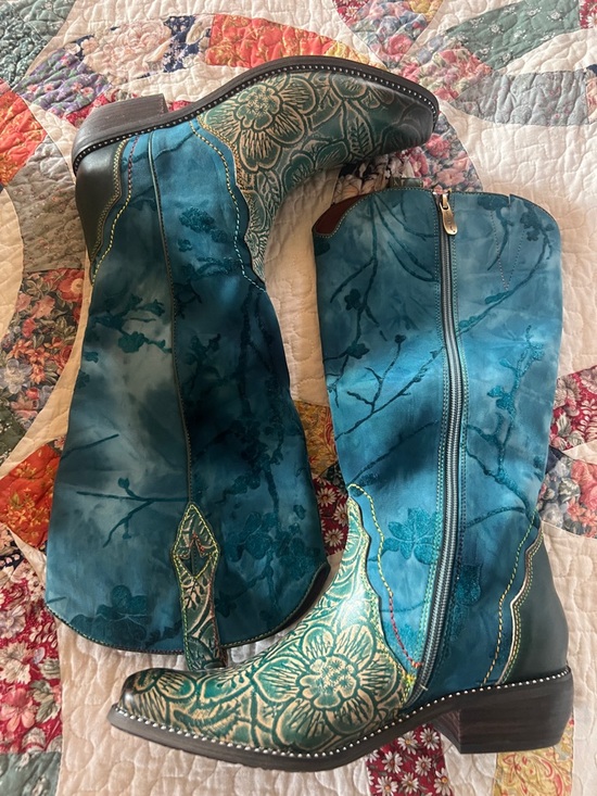 Spring Step Shoes - Brand New In box 👢Spring Step Turquoise Western Boots 🩵🩵🩵